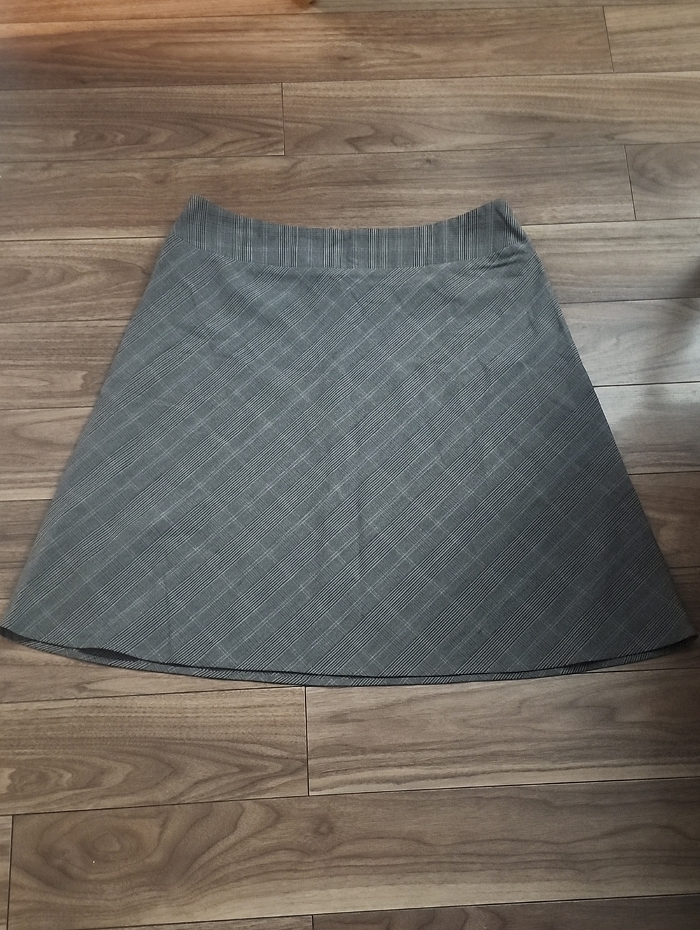 2/$10🔥 Gray Plaid A-Line Skirt - Classic Women's Workwear